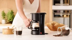 Leia mais sobre o artigo Como fazer café na Cafeteira — Guia Completo